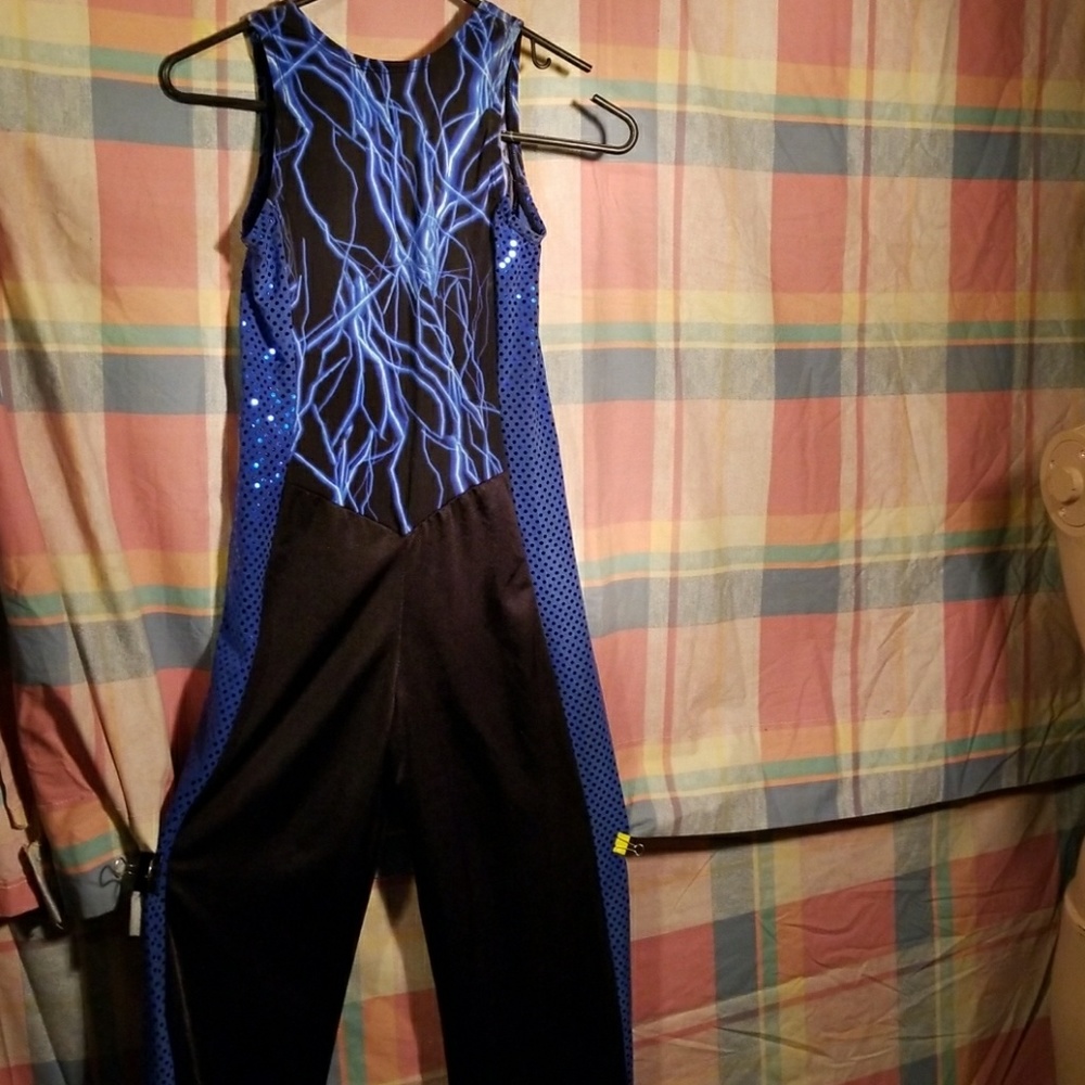 28# One piece top and pants For large child